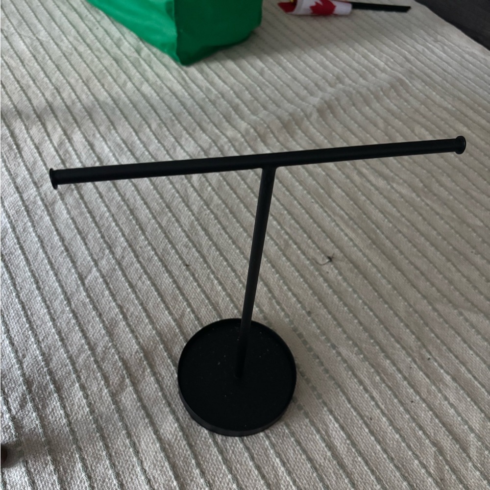 Metal Jewelry Stand